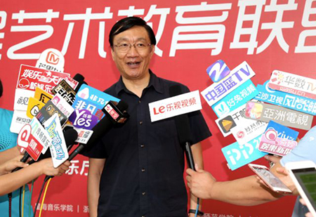 以科技之力，筑艺术传承之魂<br />：馗咝Ｔ冻桃帐踅逃似舳鞘皆猜淠
