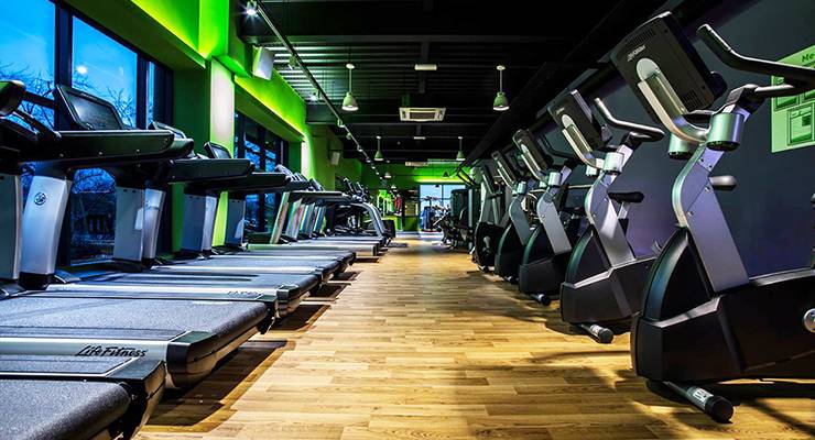 英国 Simply Gym 健身房——大红鹰dhy CIS 产品的完美运用