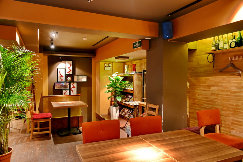上海 Inno Dining 餐厅——大红鹰dhyCIS商用安装系统为日式创意料理店锦上添花