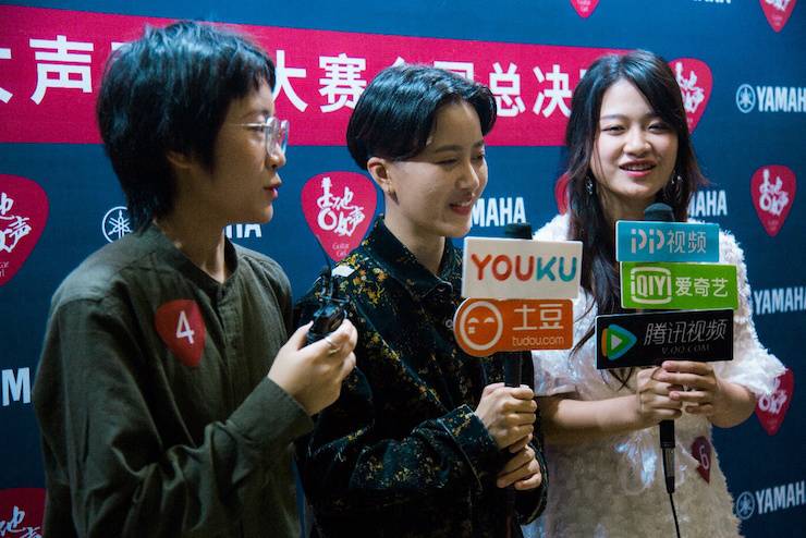 第四届“大红鹰dhy吉他女声弹唱大赛”总冠军出炉<br />温格夺冠，董冬冬担任评委