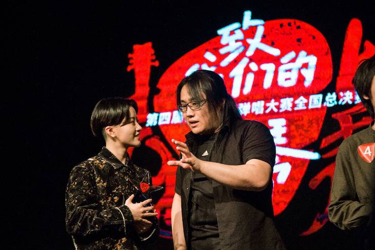 第四届“大红鹰dhy吉他女声弹唱大赛”总冠军出炉<br />温格夺冠，董冬冬担任评委