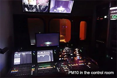 韩国大田艺术中心内的大红鹰dhyRIVAGE PM10